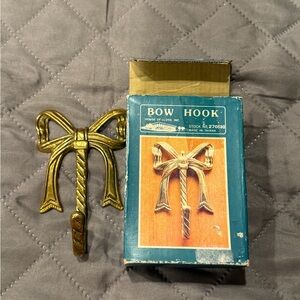 House of Lloyd, Inc. Vintage Brass Bow Hook 5”